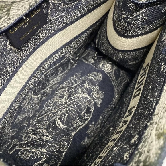 Christian Dior Book Tote Toile Canvas Bag Navy Small CHANEL bag & chanel wallet - Picture 10 of 13